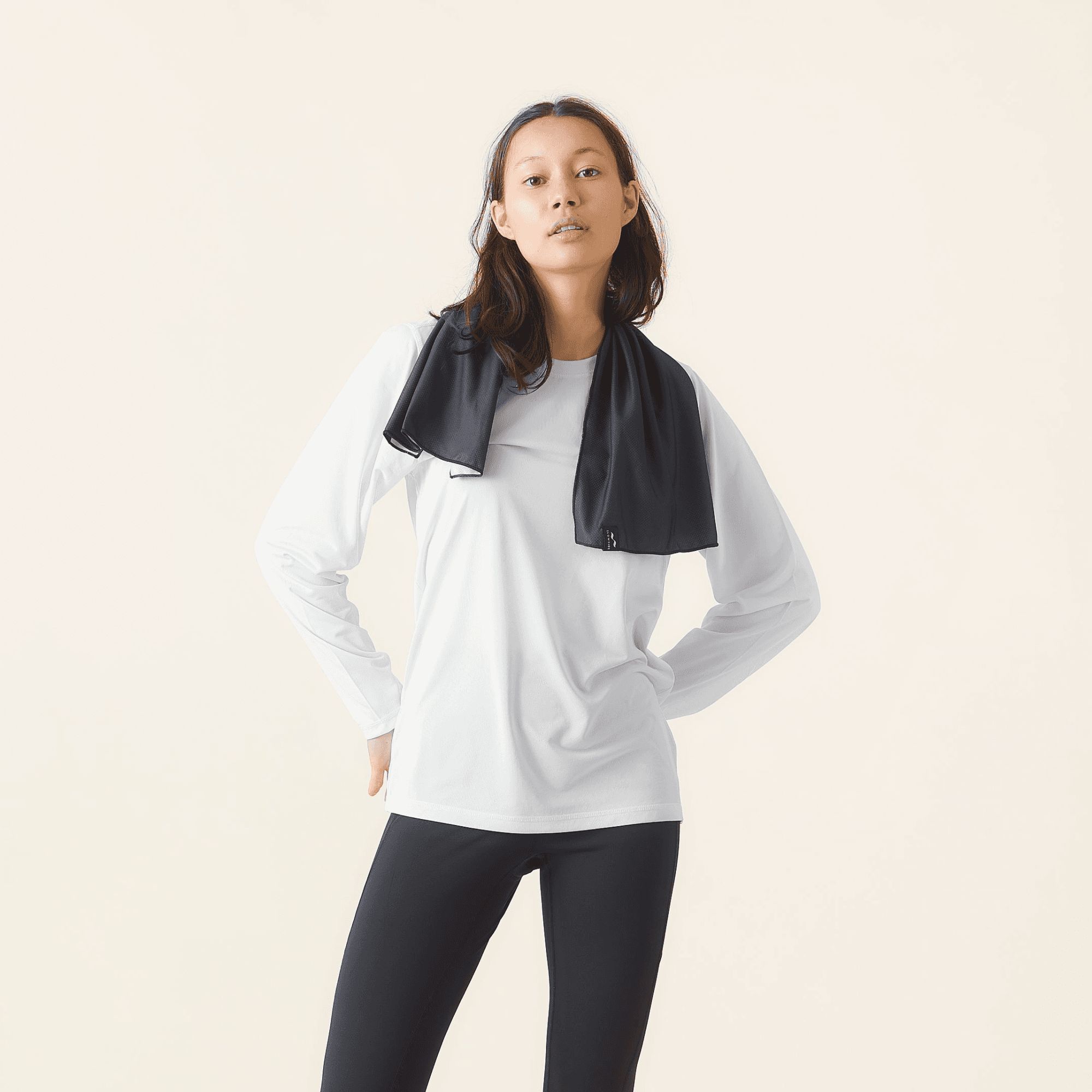 Slowtide Mesa Quick-Dry Cooling Towel thumbnail 2